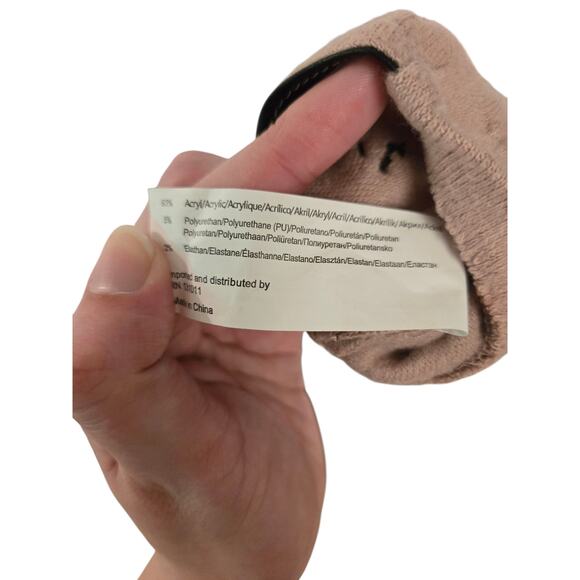 Pink, beige and gray winter scarf with matching gloves set, one size - Picture 5 of 5